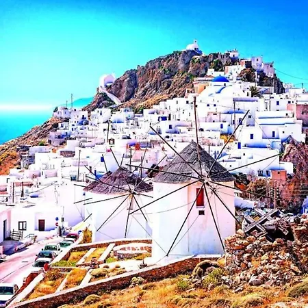 Traditional Cycladic House In Сasa de vacaciones Serifos Town