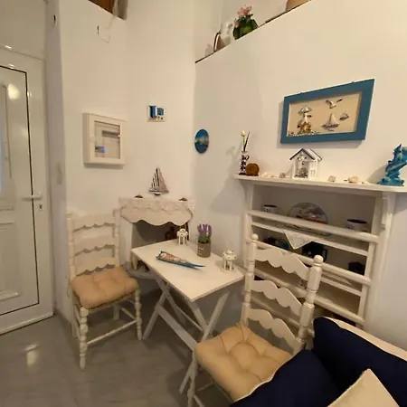 Traditional Cycladic House In 펜션 Serifos Town