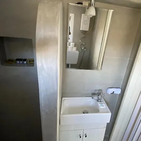 Traditional Cycladic House In 펜션 Serifos Town