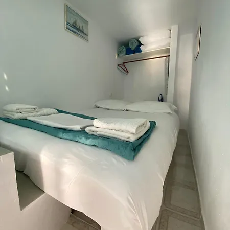 펜션 Traditional Cycladic House In *