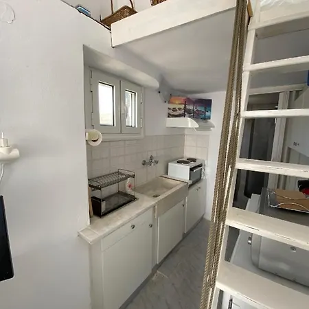 Traditional Cycladic House In 펜션