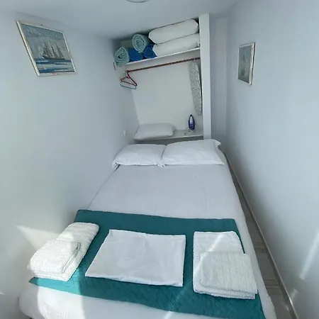 펜션 Traditional Cycladic House In Serifos Town
